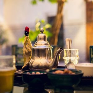 Frischer Minz-Tee den ganzen Tag - Riad Yamina
